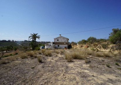 Sale · Country house · Benissa