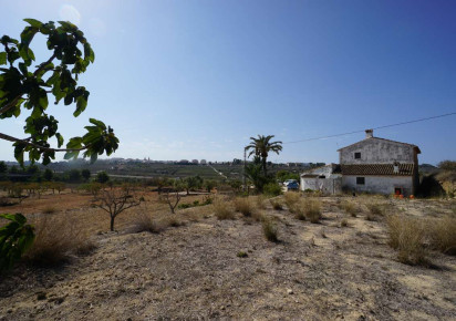 Sale · Country house · Benissa