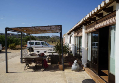 Sale · Country house · Benissa