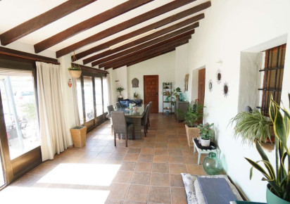 Sale · Country house · Benissa