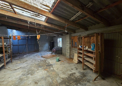 Sale · Country house · Catral