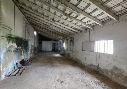 Sale · Country house · Catral