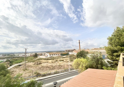 Sale · Country house · Crevillente