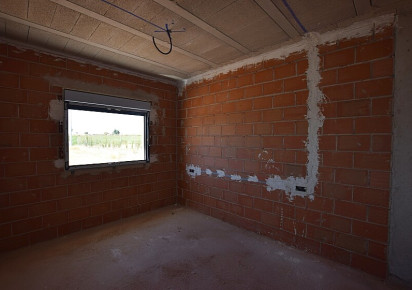 Sale · Country house · Pinoso