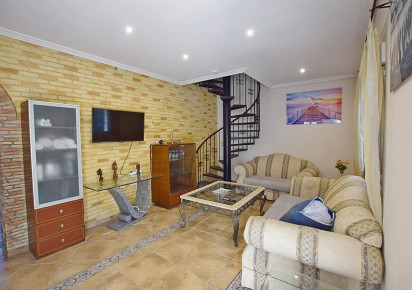 Sale · Country house · Rojales