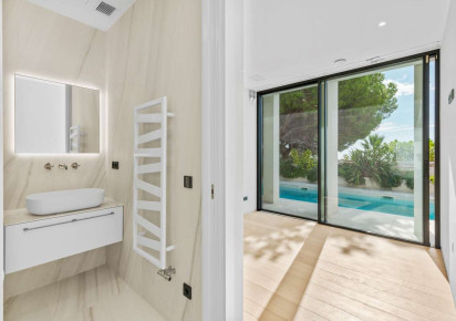 Sale · detached house · Altea