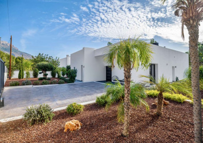 Sale · detached house · Altea