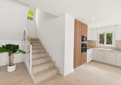 Sale · detached house · Altea