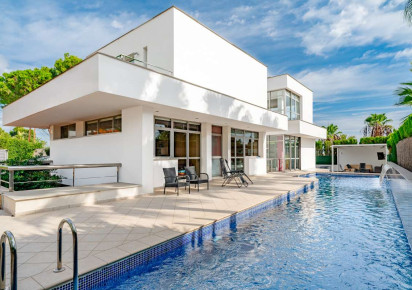 Sale · detached house · Benidorm