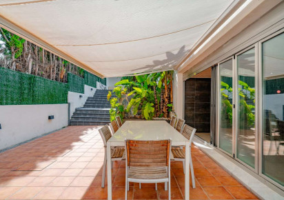 Sale · detached house · Benidorm