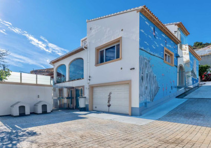 Sale · detached house · Calpe