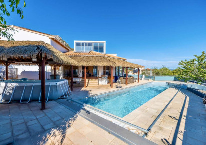 Sale · detached house · Calpe