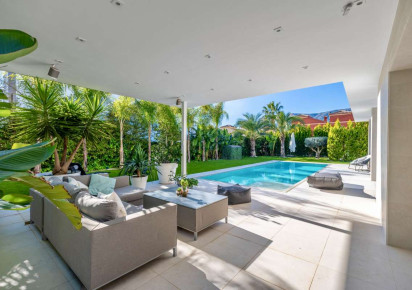 Sale · detached house · Calpe