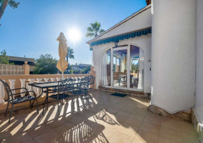 Sale · detached house · Calpe