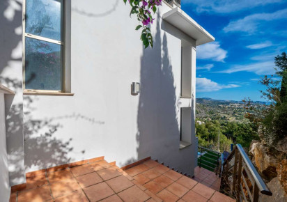 Sale · detached house · Calpe