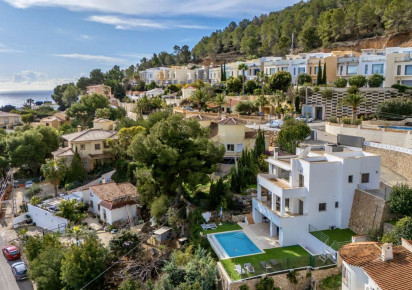 Sale · detached house · Calpe