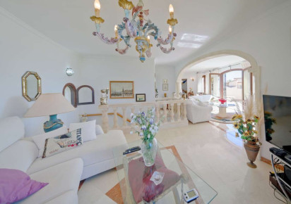 Sale · detached house · Calpe