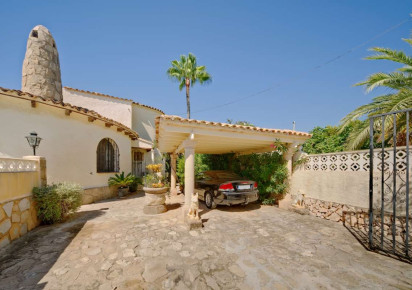 Sale · detached house · Calpe