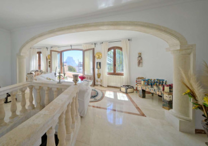 Sale · detached house · Calpe