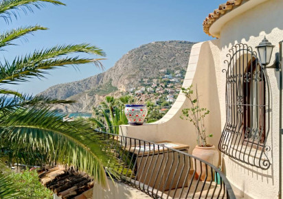 Sale · detached house · Calpe