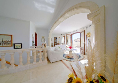 Sale · detached house · Calpe