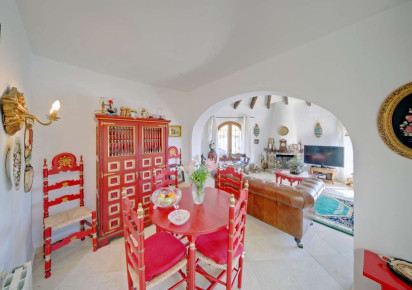 Sale · detached house · Calpe