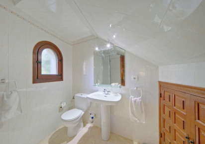 Sale · detached house · Calpe