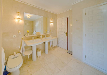 Sale · detached house · Calpe