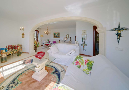 Sale · detached house · Calpe