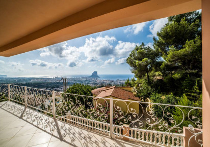 Sale · detached house · Calpe