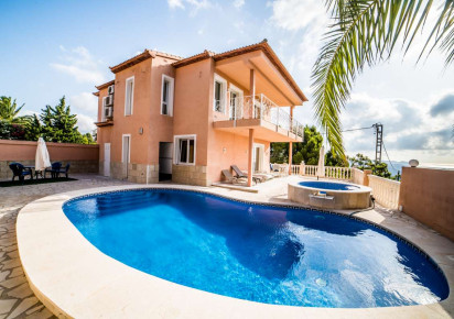 Sale · detached house · Calpe