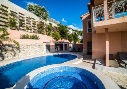 Sale · detached house · Calpe