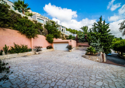 Sale · detached house · Calpe