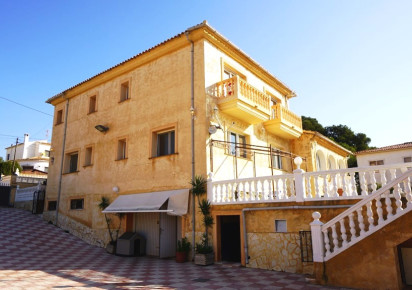 Sale · detached house · Calpe