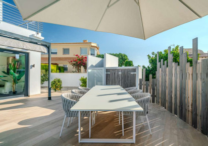 Sale · detached house · Calpe