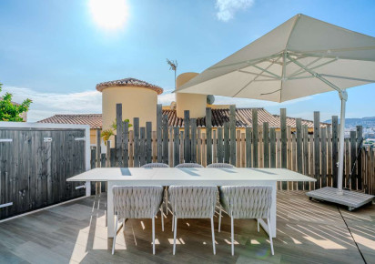 Sale · detached house · Calpe