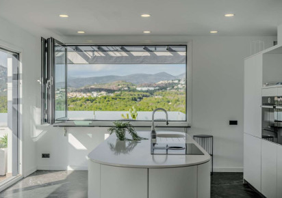 Sale · detached house · Calpe