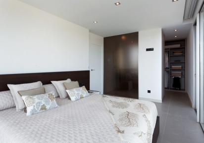 Sale · detached house · Finestrat