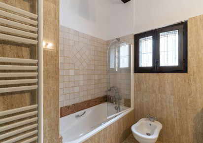 Sale · detached house · La Fustera