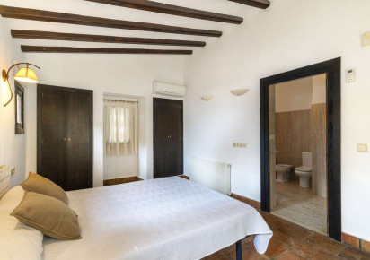 Sale · detached house · La Fustera