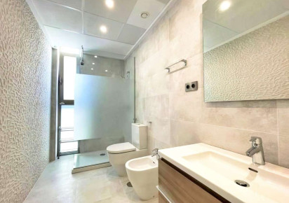 Sale · detached house · Les Bassetes