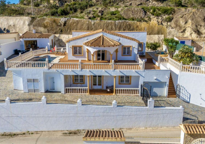 Sale · detached house · Oltamar