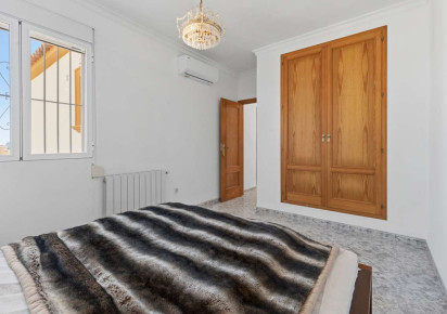 Sale · detached house · Oltamar