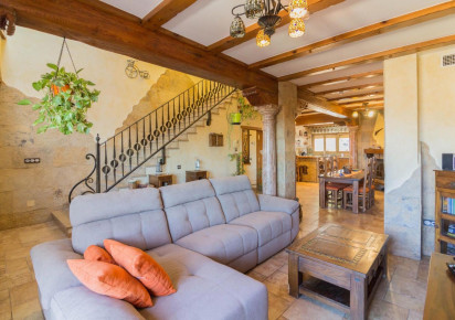 Sale · detached house · Redován