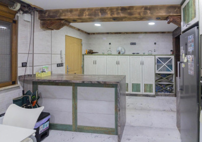 Sale · detached house · Redován