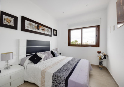 Sale · detached house · Rojales