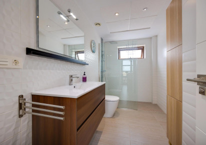 Sale · detached house · Rojales