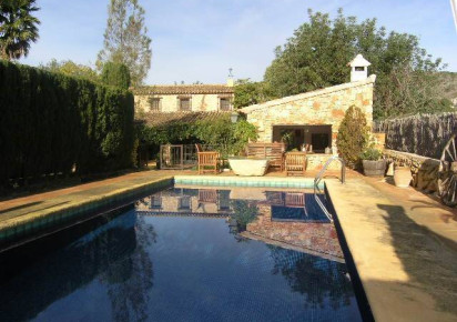 Sale · detached house · Senija