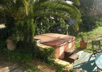 Sale · detached house · Senija