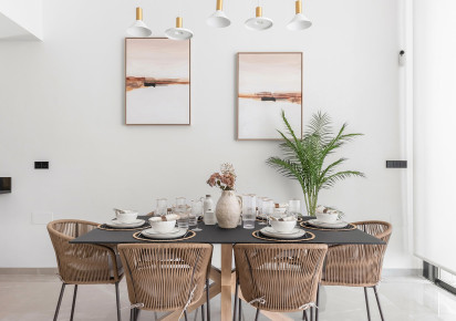 Sale · Detached House / Villa · El Chaparral